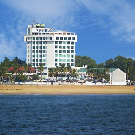 The Quilon Beach Hotel And Convention Center Kollam Ngoại thất bức ảnh