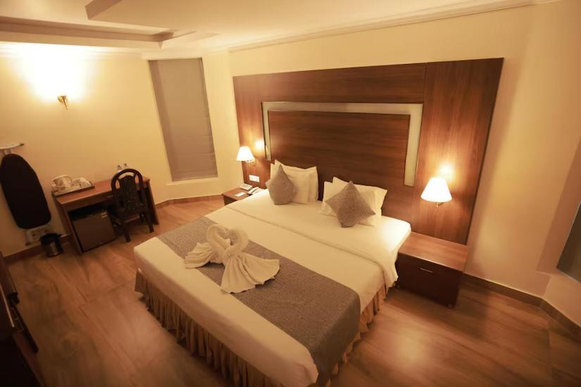 The Quilon Beach Hotel And Convention Center Kollam Ngoại thất bức ảnh