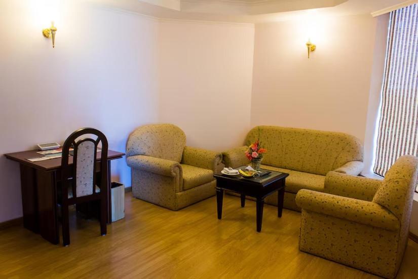 The Quilon Beach Hotel And Convention Center Kollam Ngoại thất bức ảnh