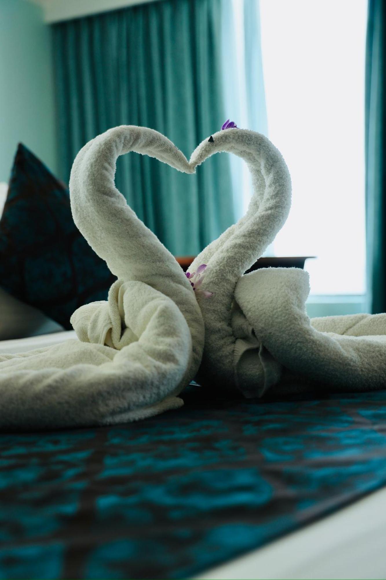 The Quilon Beach Hotel And Convention Center Kollam Ngoại thất bức ảnh