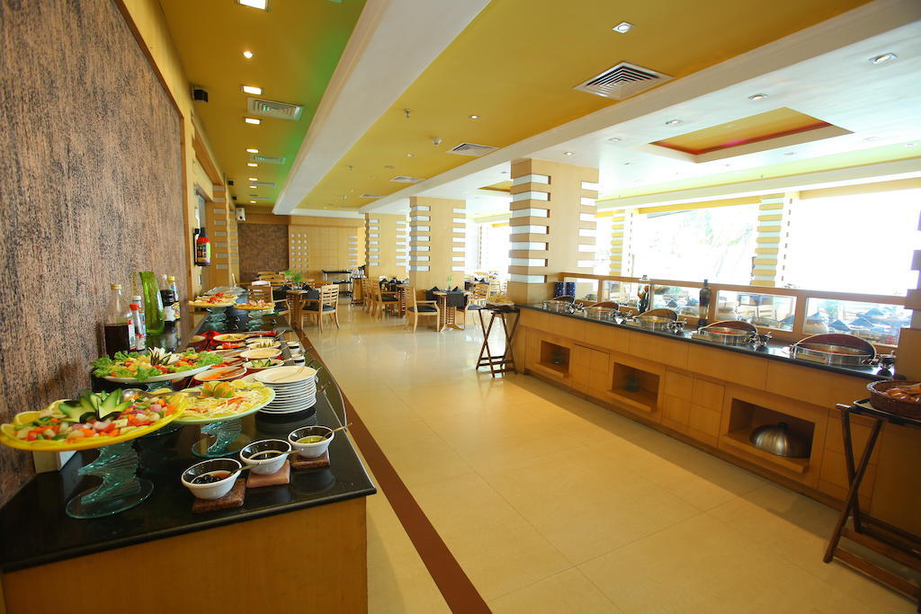 The Quilon Beach Hotel And Convention Center Kollam Ngoại thất bức ảnh